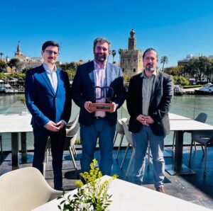 Entrega Premio Satisfacción 2024 Abades Triana 