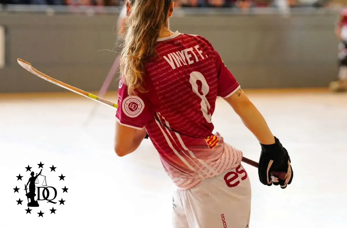 Doctrina Qualitas patrocina al Club Patín Esneca Fraga y apuesta por el hockey patines femenino